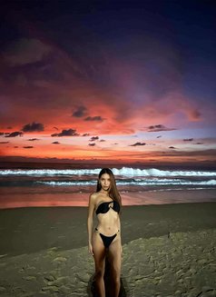 Jessica - Transsexual escort in Singapore Photo 9 of 9