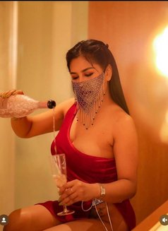 Jessica - escort in Al Manama Photo 1 of 11