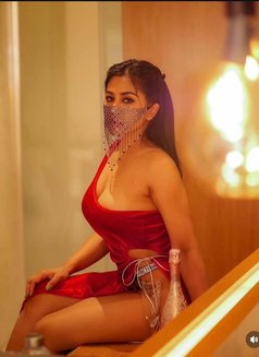 Jessica - escort in Al Manama Photo 3 of 11