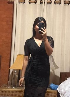 Jessica for hand cash service - escort in Kathmandu Photo 1 of 2