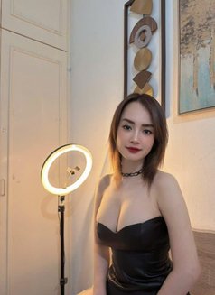 Jessica - escort in Abu Dhabi Photo 4 of 4