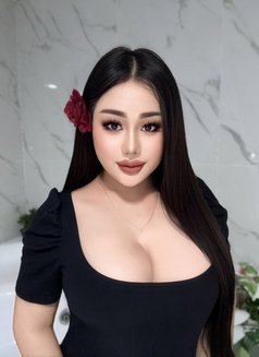 Jessica69 Last week in abu dhabi 🇦🇪 - Transsexual escort in Abu Dhabi Photo 4 of 11