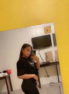 Jessie - puta in Manila Photo 2 of 2