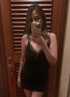 Jessie Hot Momma party girl - puta in Hong Kong Photo 16 of 16