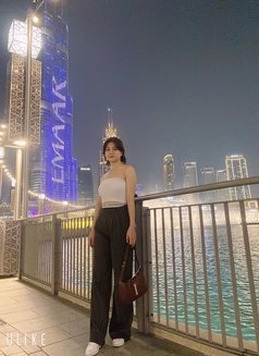 Jessie - escort in Dubai Photo 1 of 6