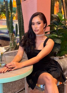 Jesslyn petite girl can squirting - escort in Bali Photo 1 of 24