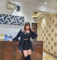 Online service only// jess - Transsexual escort in Pune