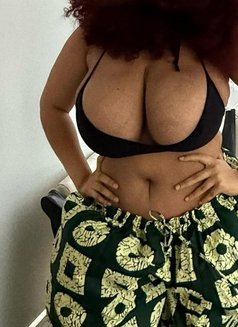 Jessy AFRICAN WATERMELON BOOBS - puta in Kuala Lumpur Photo 4 of 5