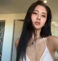 Jessy - escort in Guangzhou Photo 2 of 4