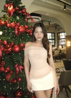 Jessy - Transsexual escort in Bangkok Photo 8 of 8