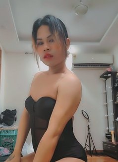 Jessy - Transsexual escort in New Delhi Photo 9 of 11