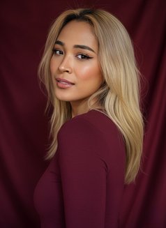 Jessy - escort in Bangkok Photo 12 of 19