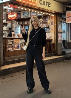 Jessy - escort in Bangkok Photo 16 of 19