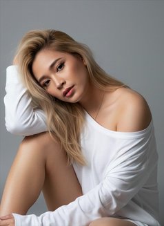 Jessy - escort in Bangkok Photo 19 of 19