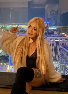 Jessy - puta in Macao Photo 27 of 29