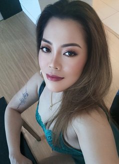 Jessy - puta in Kuala Lumpur Photo 14 of 14