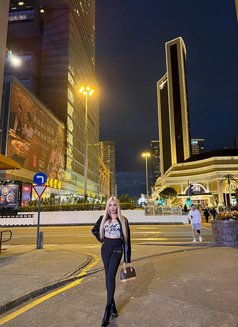 Jessy - puta in Macao Photo 23 of 23
