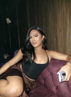 JESSY FLIPFLOP FEARS - Transsexual escort in Bali Photo 19 of 19