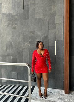 Jessy - escort in Dubai Photo 2 of 9
