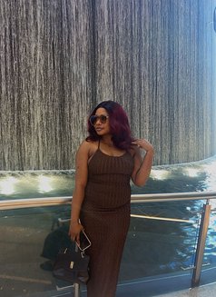 Jessy - escort in Dubai Photo 5 of 9