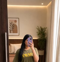 Jessy - puta in Hyderabad