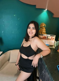 Jessy (ladyboy) xixi and miwmiw lesbian - puta in Dubai Photo 5 of 5