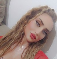 Jessy - escort in Beirut