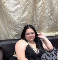 Jessy - masseuse in Al Manama