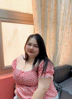 Jessy - Masajista in Al Manama Photo 1 of 5