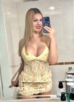 Jessy - masseuse in Pattaya Photo 7 of 7