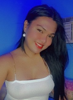 Jessy the Sexy - Transsexual escort in Manila Photo 3 of 6