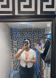 Jessy the Sexy in MANILA - Acompañantes transexual in Makati City Photo 6 of 9