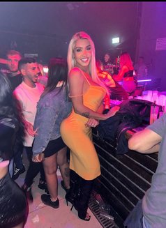Jessyca Ketlen Porn Actress - Transsexual escort in Bangkok Photo 2 of 13