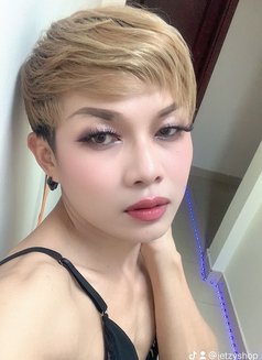 Jetzy - masseuse in Muscat Photo 3 of 3