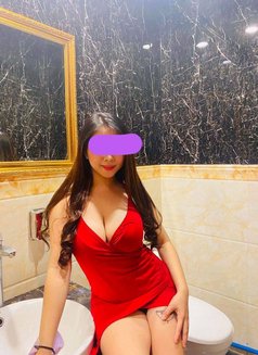 Jewel Escort (Camshow/content) Avail - escort in Manila Photo 1 of 4