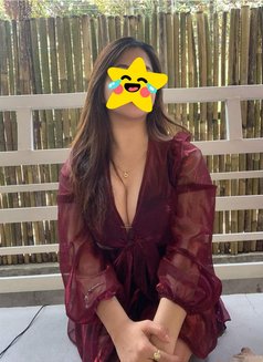 Jewel (Escort/massage/content) - escort in Manila Photo 1 of 4