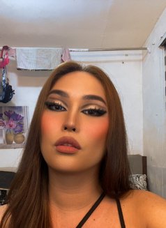 Jewelicious - Transsexual adult performer in Manila Photo 2 of 7