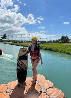 Jexxy - Transsexual escort in Manila Photo 3 of 7