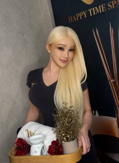 Jexxy Jexxica - Transsexual escort in Abu Dhabi Photo 7 of 7