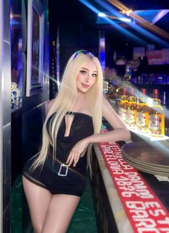 Jexxy Jexxica - Transsexual escort in Abu Dhabi Photo 3 of 4