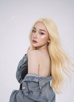 Jexxy Jexxica - Transsexual escort in Dubai Photo 12 of 13