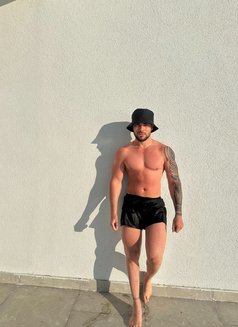 Jeyhun - Male escort in Riyadh Photo 12 of 12