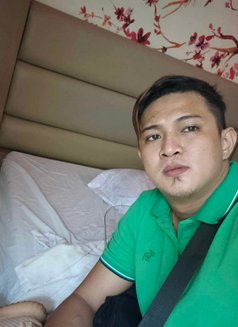 Jeys Mazahiki - Male escort in Manila Photo 12 of 19
