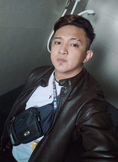 Jeys Mazahiki - Male escort in Manila Photo 18 of 19