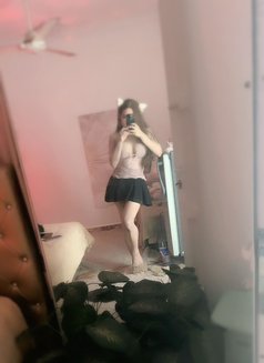Jezz Zs - Transsexual escort in Muscat Photo 8 of 8