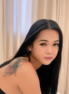 Jezzy - Acompañantes transexual in Al Manama Photo 3 of 10