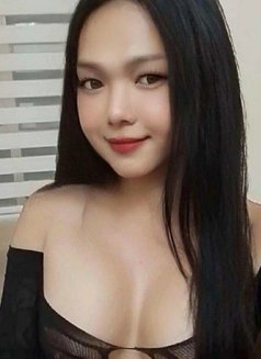 Lady boy Thailand - Acompañantes transexual in Al Manama Photo 1 of 11