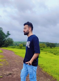 Jforyourdesires - Male escort in Mumbai Photo 4 of 7