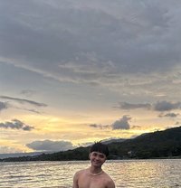 Jg Manila - Male escort in Manila