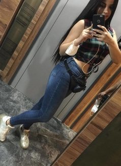 hande@@@shr - escort agency in İstanbul Photo 4 of 8